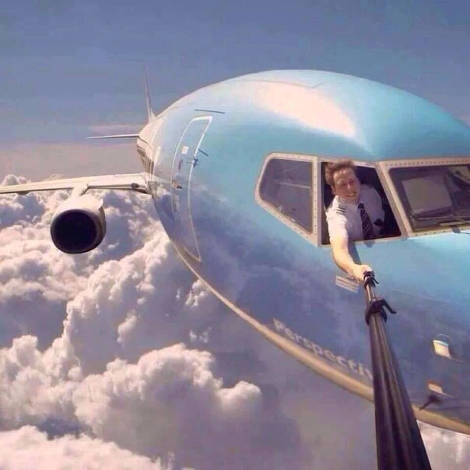 10- Pilot selfie - AhmedAlKIremli.com